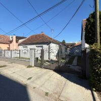 Thumbnail for the listing's main image